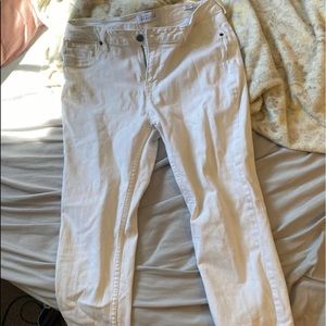 women’s white jeans size 8